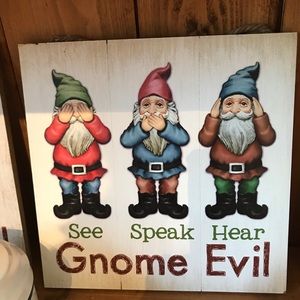Gnome sign